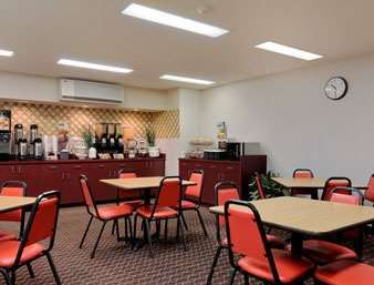 Microtel Inn & Suites By Wyndham Seneca Falls Restaurante foto